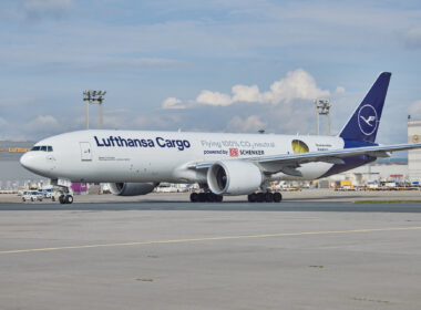 Gaining further altitude: DB Schenker and Lufthansa Cargo extend their CO2-neutral air freight offer