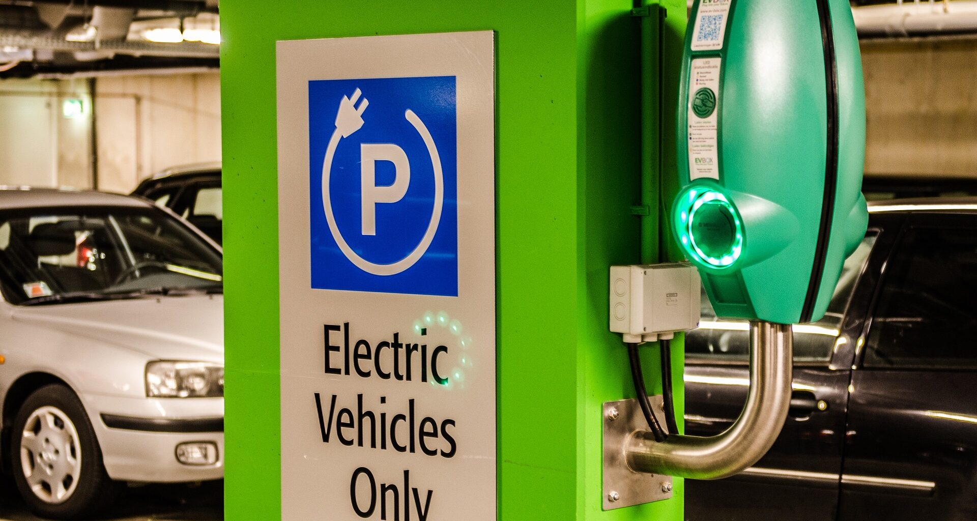 electric vehicles, electric charge point